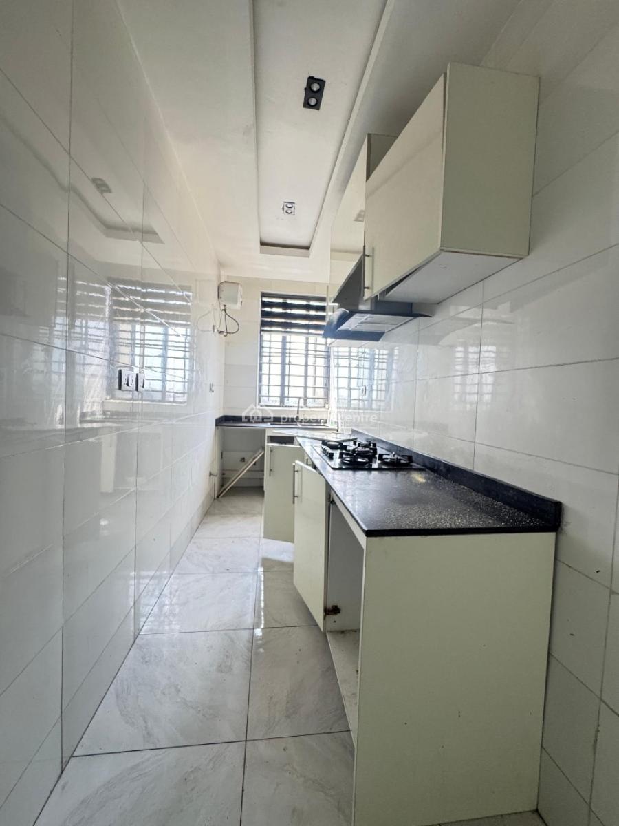 Luxury, Beautiful and Spacious, Ologolo, Lekki, Lagos, Flat / Apartment for Rent