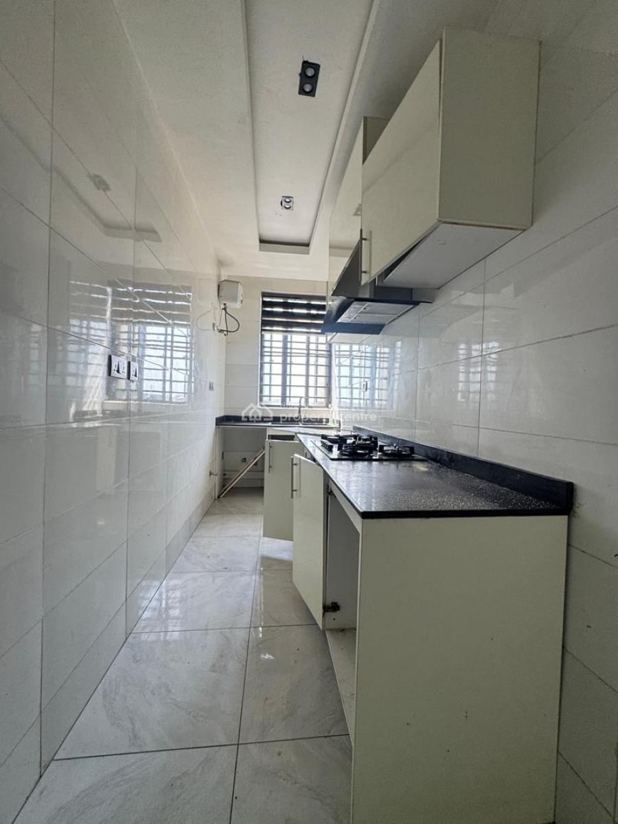 Luxury, Beautiful and Spacious, Ologolo, Lekki, Lagos, Flat / Apartment for Rent