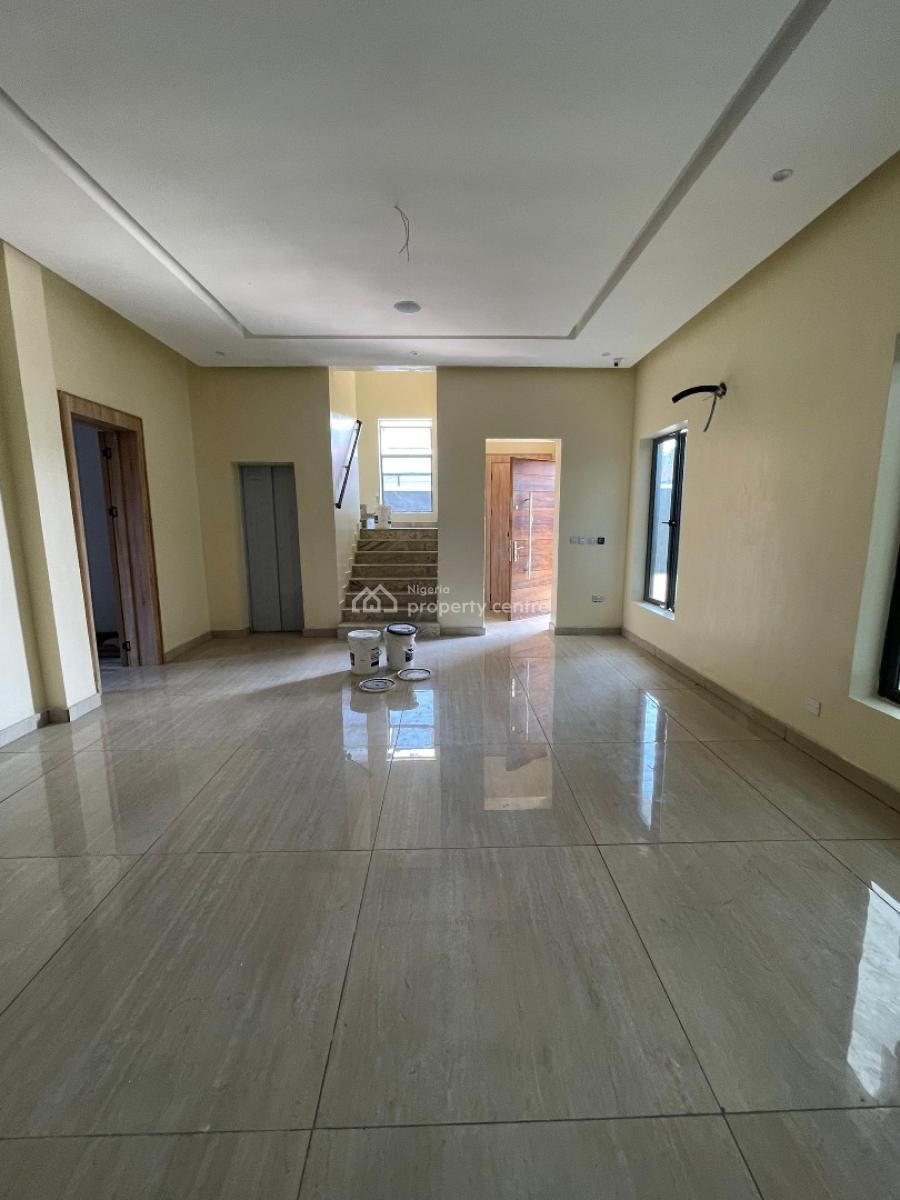Classic 6 Bedroom Fully Detached Duplex +elevator & Bq in Secured Estate, Lekki Phase 1, Lekki, Lagos, Detached Duplex for Sale