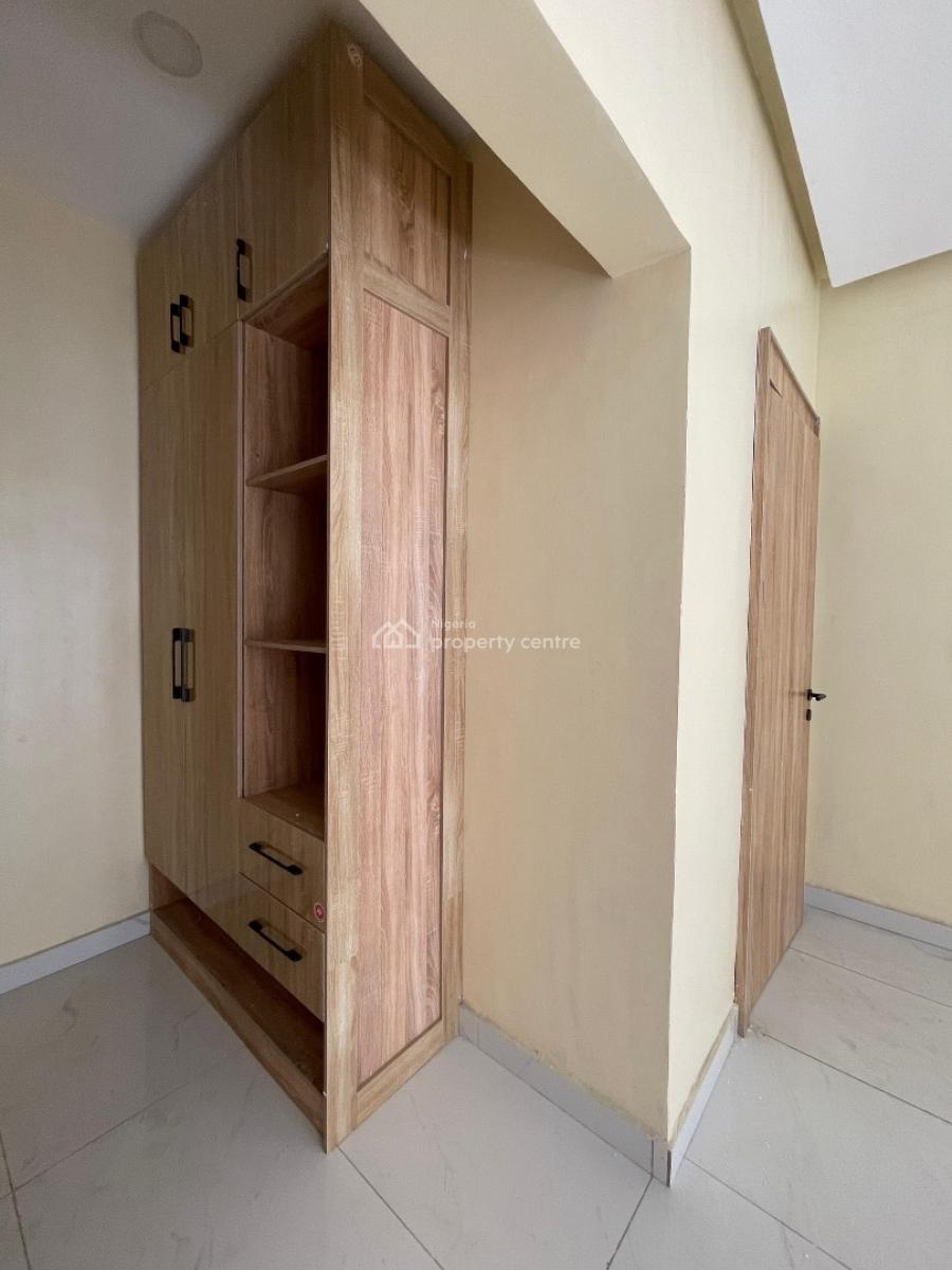 Classic 6 Bedroom Fully Detached Duplex +elevator & Bq in Secured Estate, Lekki Phase 1, Lekki, Lagos, Detached Duplex for Sale