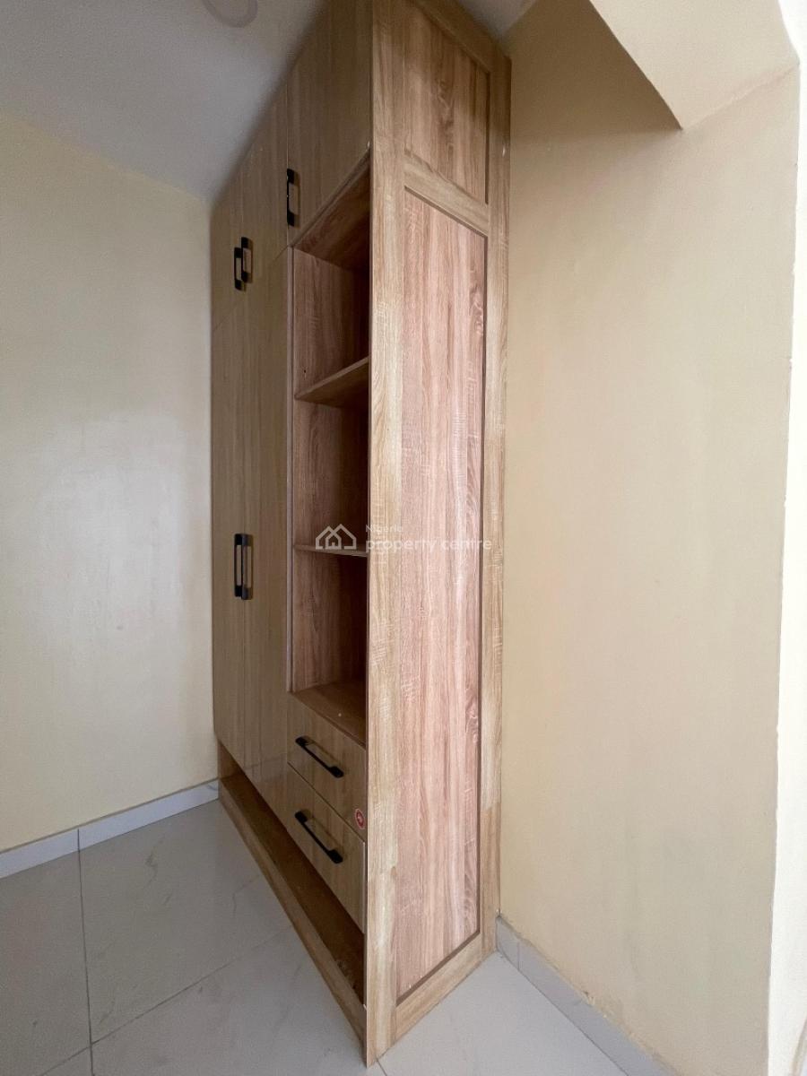 Classic 6 Bedroom Fully Detached Duplex +elevator & Bq in Secured Estate, Lekki Phase 1, Lekki, Lagos, Detached Duplex for Sale