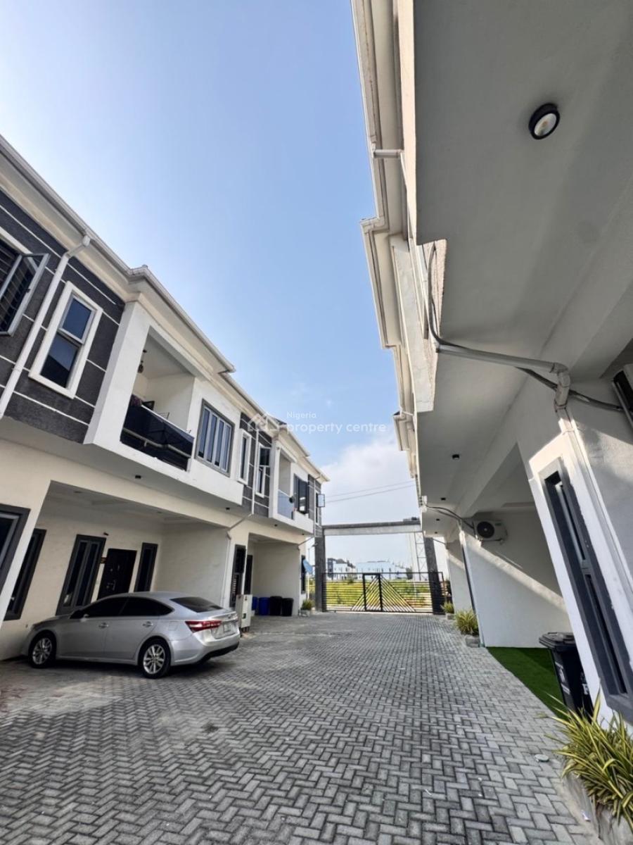 Luxurious 4 Bedroom Terrace Duplex in a Secured Estate, Orchid Road, Lekki, Lagos, Terraced Duplex for Sale