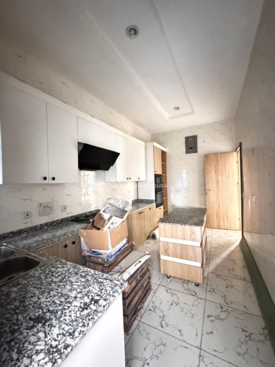 Luxurious 4 Bedroom Terrace Duplex in a Secured Estate, Orchid Road, Lekki, Lagos, Terraced Duplex for Sale