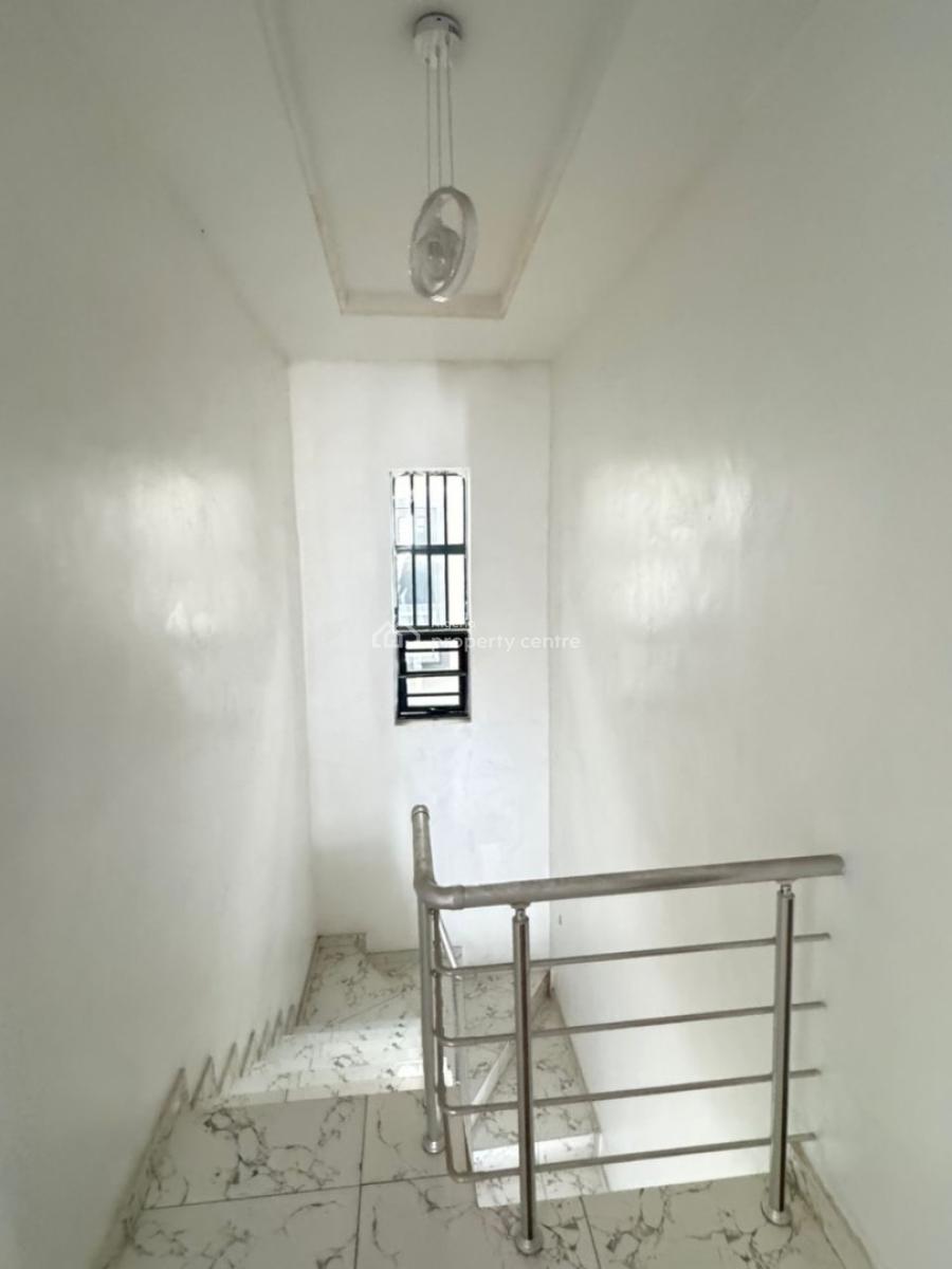 Luxurious 4 Bedroom Terrace Duplex in a Secured Estate, Orchid Road, Lekki, Lagos, Terraced Duplex for Sale