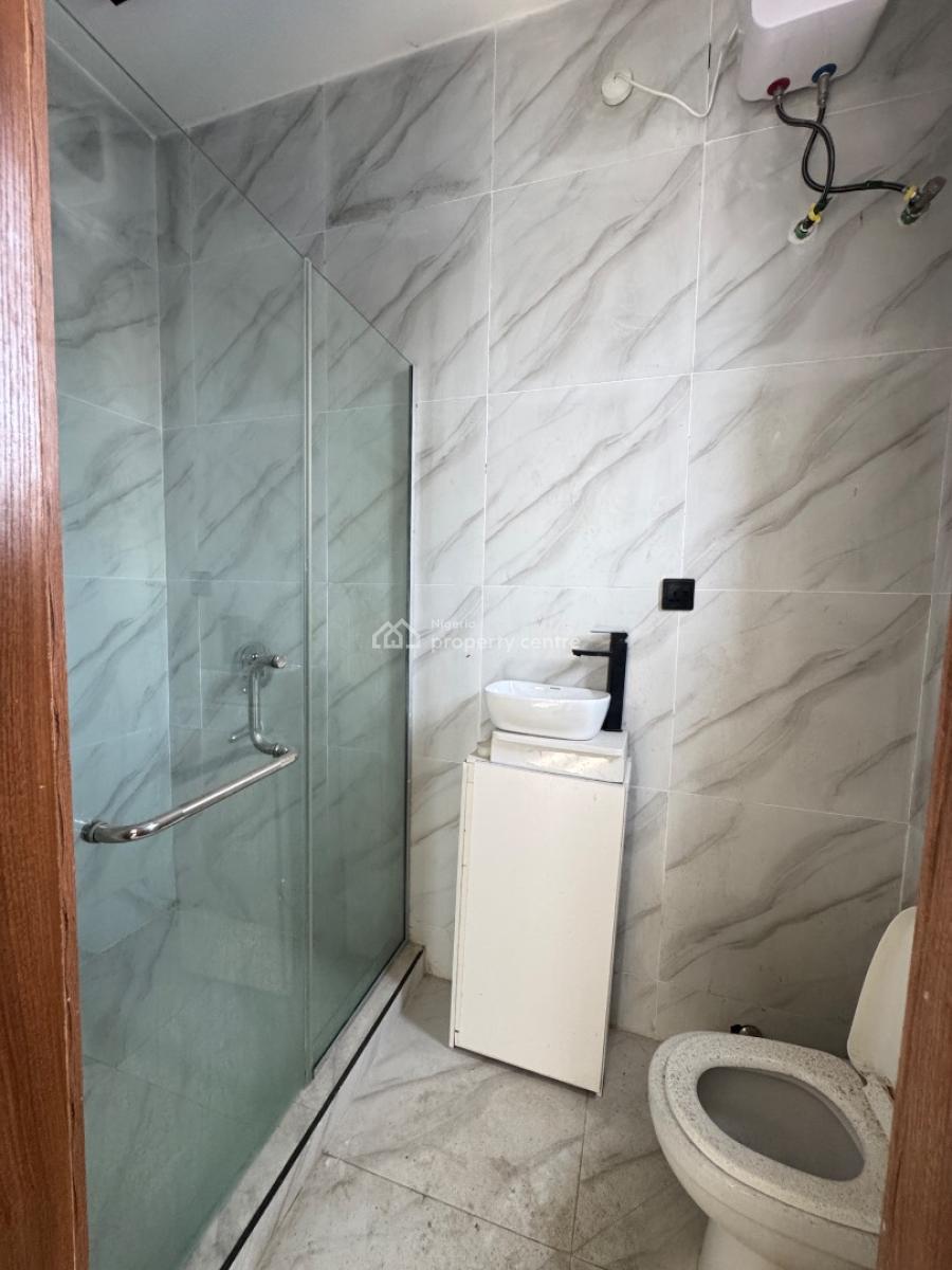 Decent 2bedroom Premium Apartment, Ologolo, Lekki, Lagos, Flat / Apartment for Rent