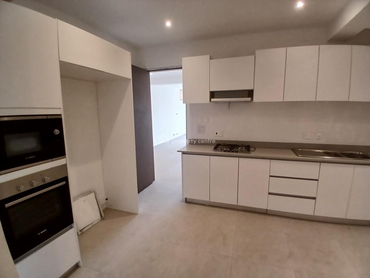 Premium Highrise and Serviced with 24/7 Power Supply 2 Bedroom En-suit, Lekki Phase 1, Lekki, Lagos, Flat / Apartment for Rent