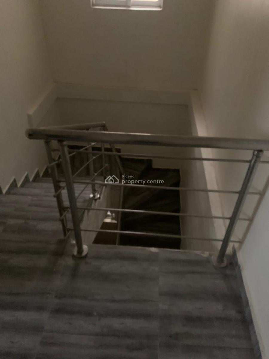 Brand New 3 Bedrooms Penthouse, Orchid Road, Lekki, Lagos, Flat / Apartment for Rent