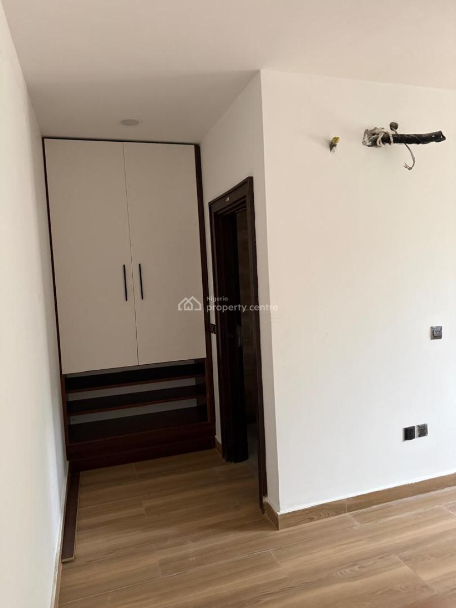 Luxury 4 Bedroom Flat with Bq, Banana Island Road, Ikoyi, Lagos, Flat / Apartment for Rent