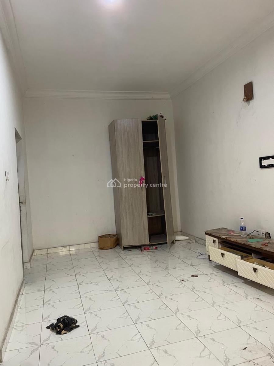 Specious 2 Bedrooms, Chevron Drive, Lekki, Lagos, House for Rent