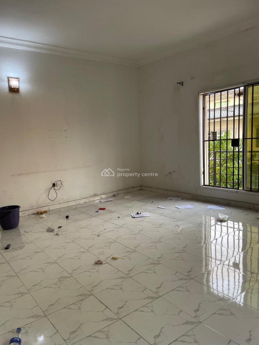 Specious 2 Bedrooms, Chevron Drive, Lekki, Lagos, House for Rent