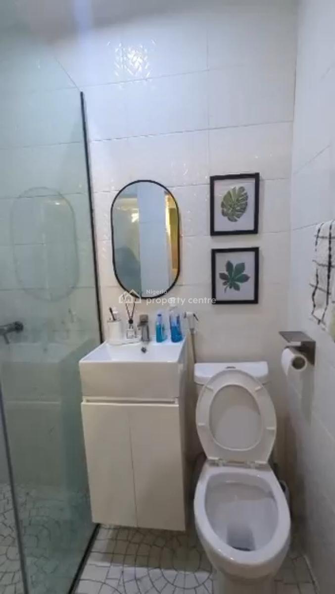 Fully Furnished 3 Bedroom Up Flat, Ramat, Gra, Ogudu, Lagos, Flat / Apartment for Rent