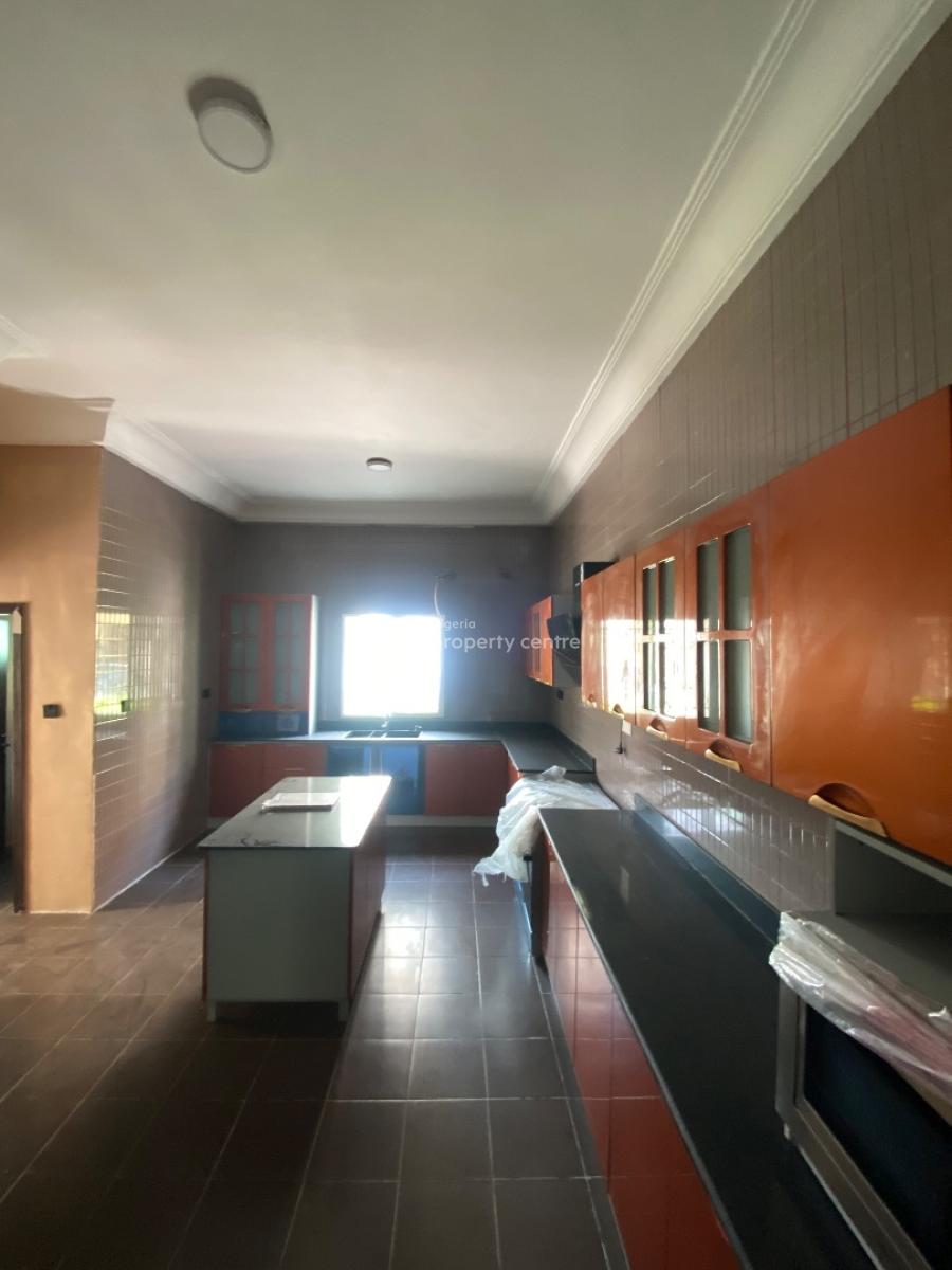 Well Fitted 5 Bed Duplex with Ample Car Park, Chevron, Lekki, Lagos, Detached Duplex for Sale
