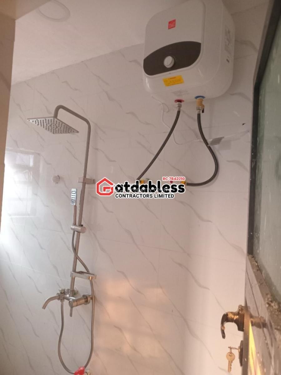 Spacious Two Bedroom Apartment, Jibowu, Yaba, Lagos, Flat / Apartment for Rent