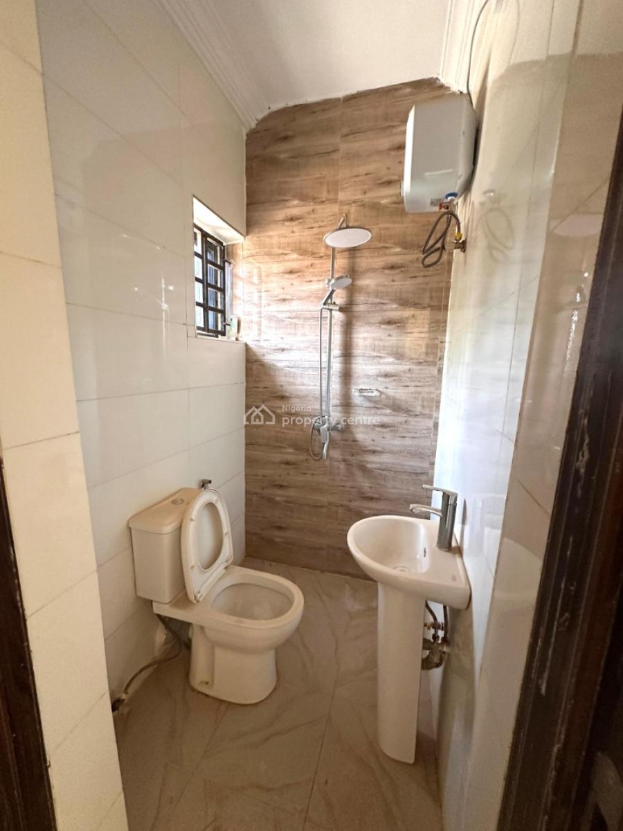 Well Finished 3bedroom Apartment, Gwarinpa Main, Gwarinpa, Abuja, Flat / Apartment for Rent