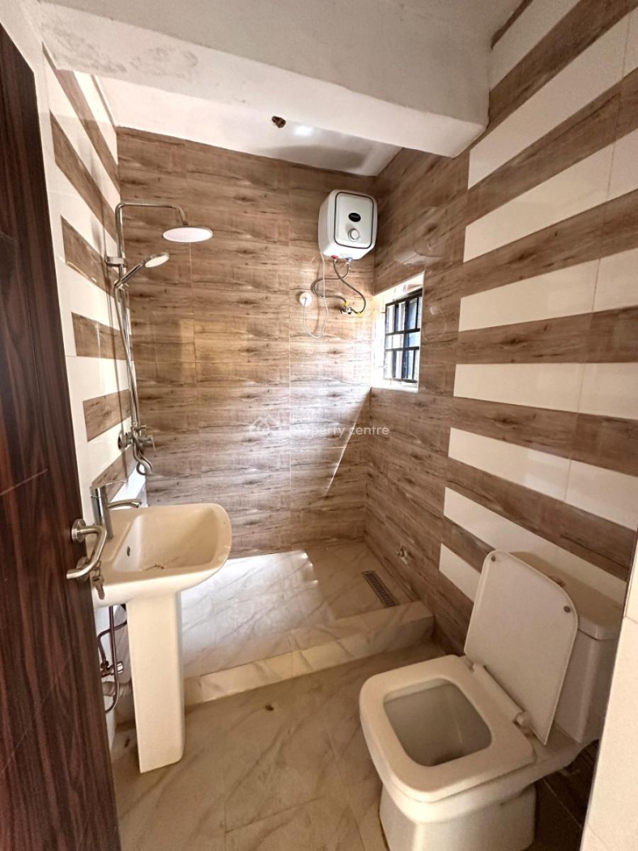 Well Finished 3bedroom Apartment, Gwarinpa Main, Gwarinpa, Abuja, Flat / Apartment for Rent