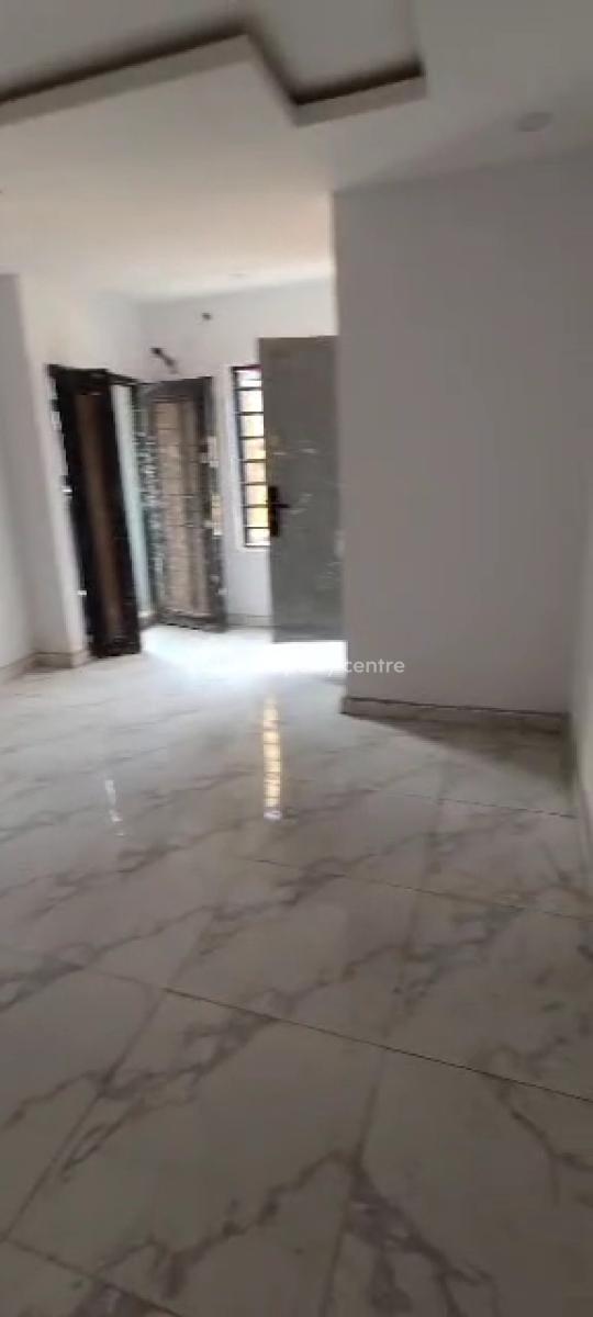 Brand New 2 Bedroom Apartment, Alagomeji, Yaba, Lagos, Flat / Apartment for Rent
