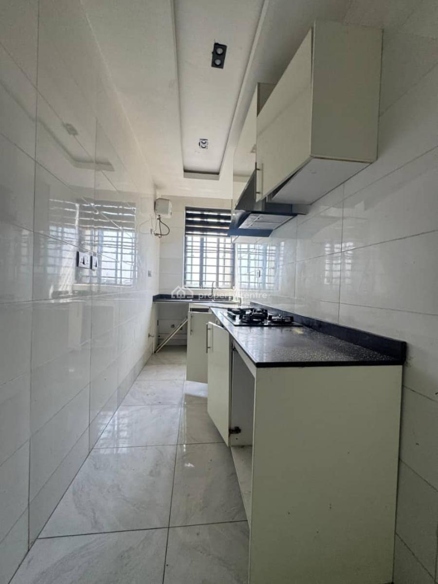 2 Bedroom Flat, Off Domino Pizza Ologolo Lekki Lagos, Ologolo, Lekki, Lagos, Flat / Apartment for Rent