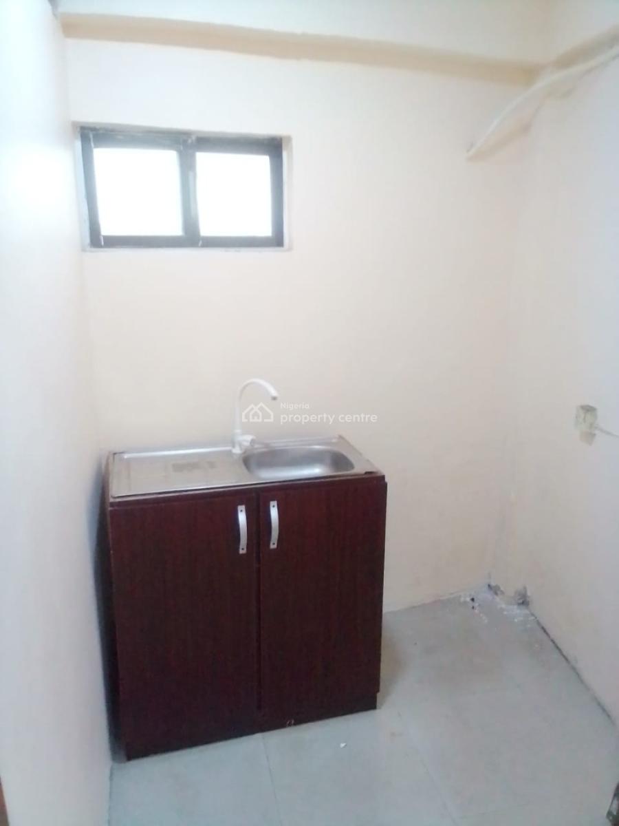 108sqm Service Office Space, Opebi Road, Ikeja Lagos, Ikeja, Lagos, Office Space for Rent
