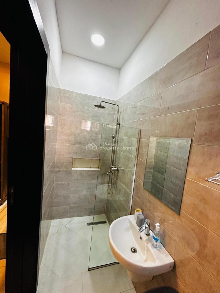 Luxury 3 Bed Room Flat, Lekki, Lekki, Lagos, Flat / Apartment for Sale
