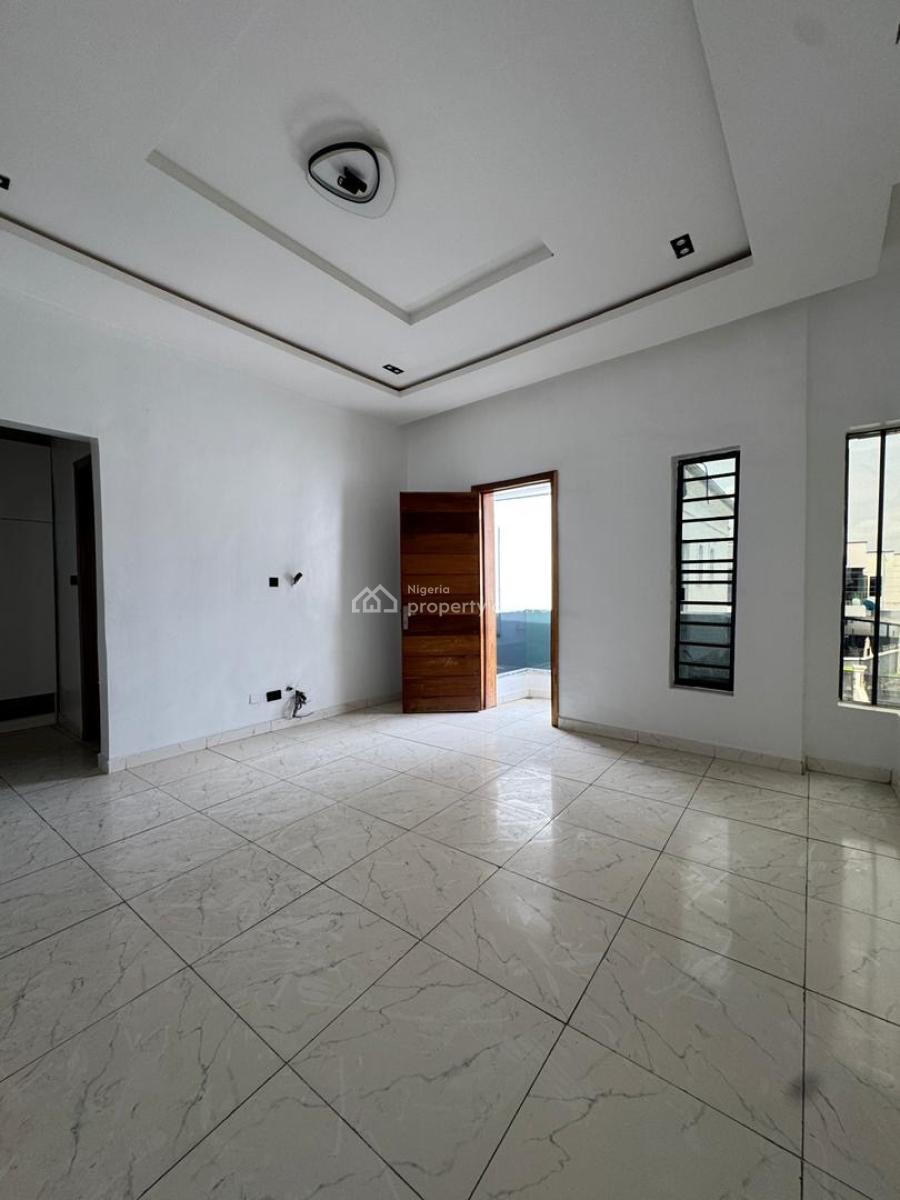 Classy  4  Beds with a Bq & Spacious Drive Way for  4 Cars, Orchid, Lekki Phase 2, Lekki, Lagos, Semi-detached Duplex for Sale