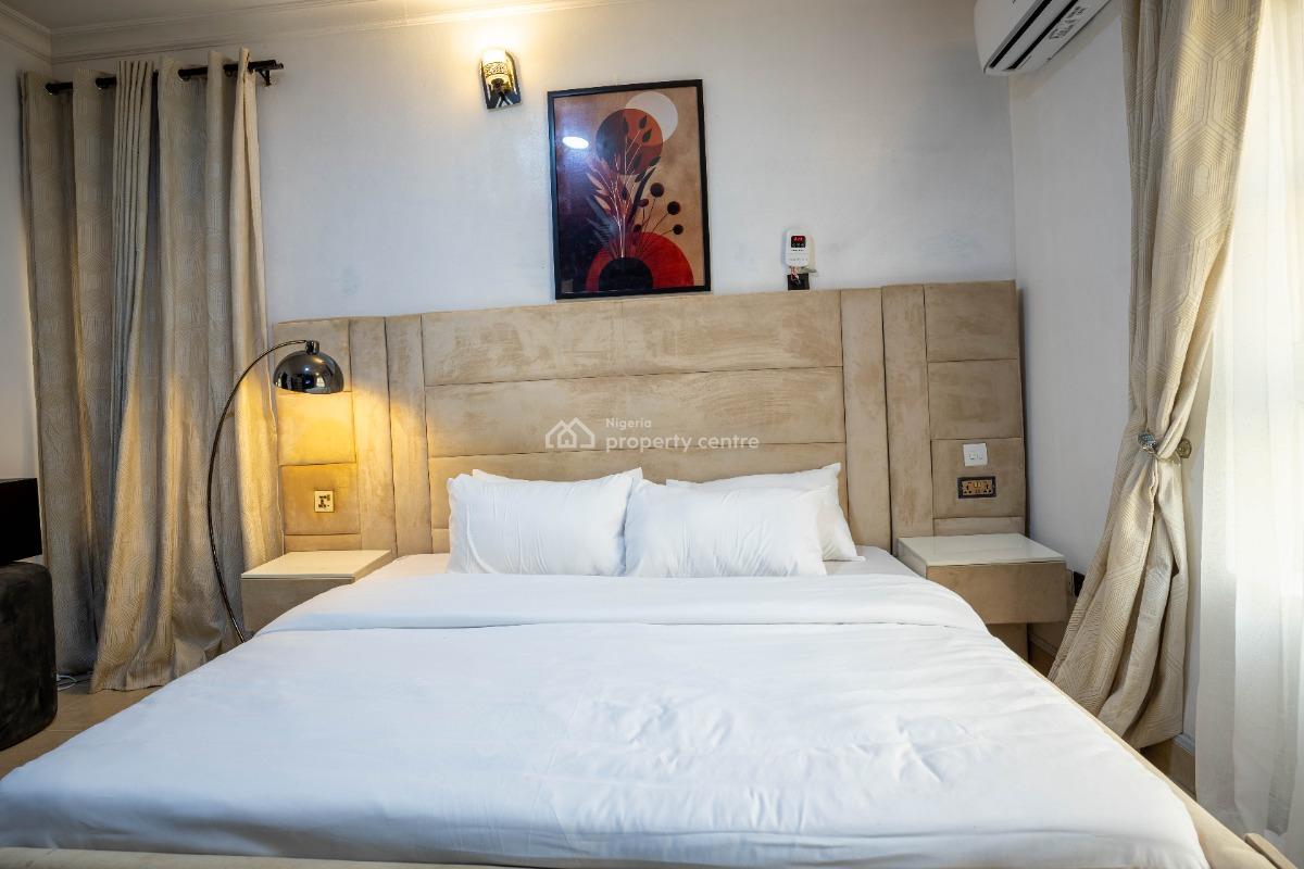 Fully Furnished 3 Bedroom Apartment, Osapa, Lekki, Lagos, Flat / Apartment for Rent