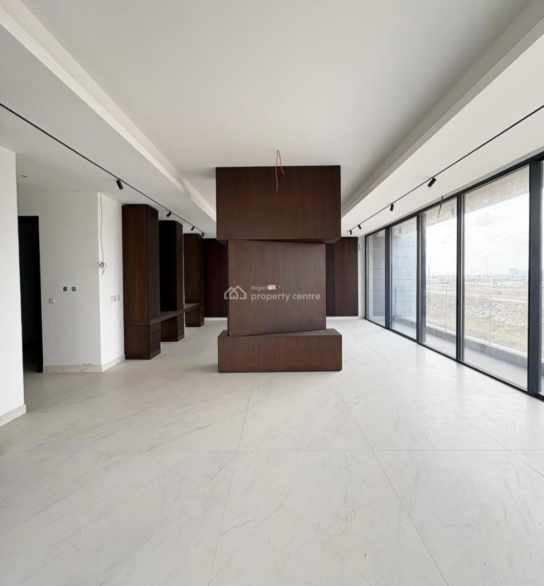 7 Bedroom Bedroom En-suite Detached Singlr Family House with Massive L, Victoria Island (vi), Lagos, House for Rent