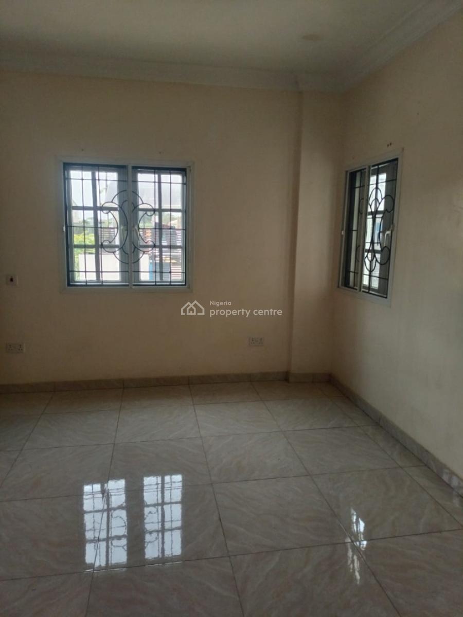 4-bedroom Semi Detached Duplex in a Fully Serviced Estate, Lekki Paradise 3 Estate, Chevron Drive, Lekki, Lagos, Semi-detached Duplex for Rent