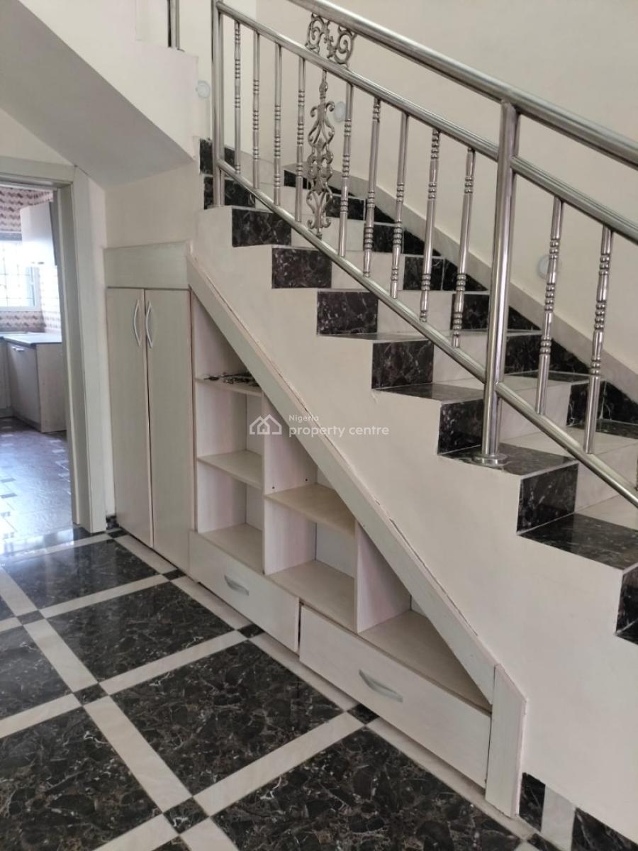 4-bedroom Semi Detached Duplex in a Fully Serviced Estate, Lekki Paradise 3 Estate, Chevron Drive, Lekki, Lagos, Semi-detached Duplex for Rent