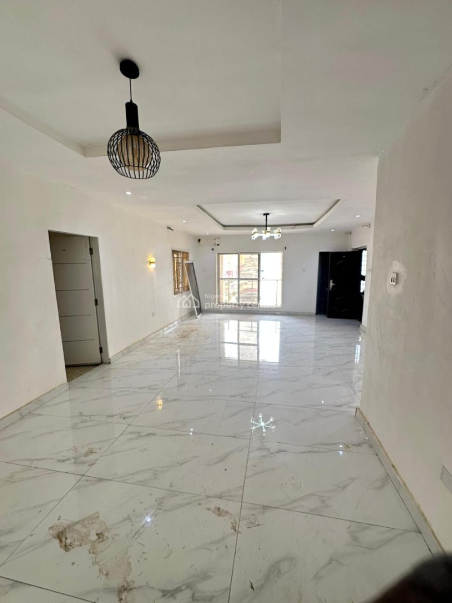 Spacious, Pop Finished 2 Bedroom Flat with Guest Toilet, Guzape District, Abuja, Flat / Apartment for Rent