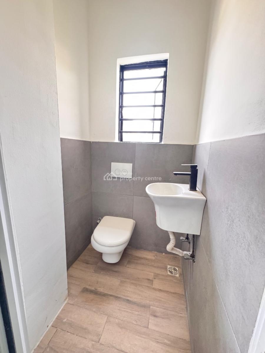 Beautiful 2bedroom Apartment with a Bq, Agungi, Lekki, Lagos, Block of Flats for Sale