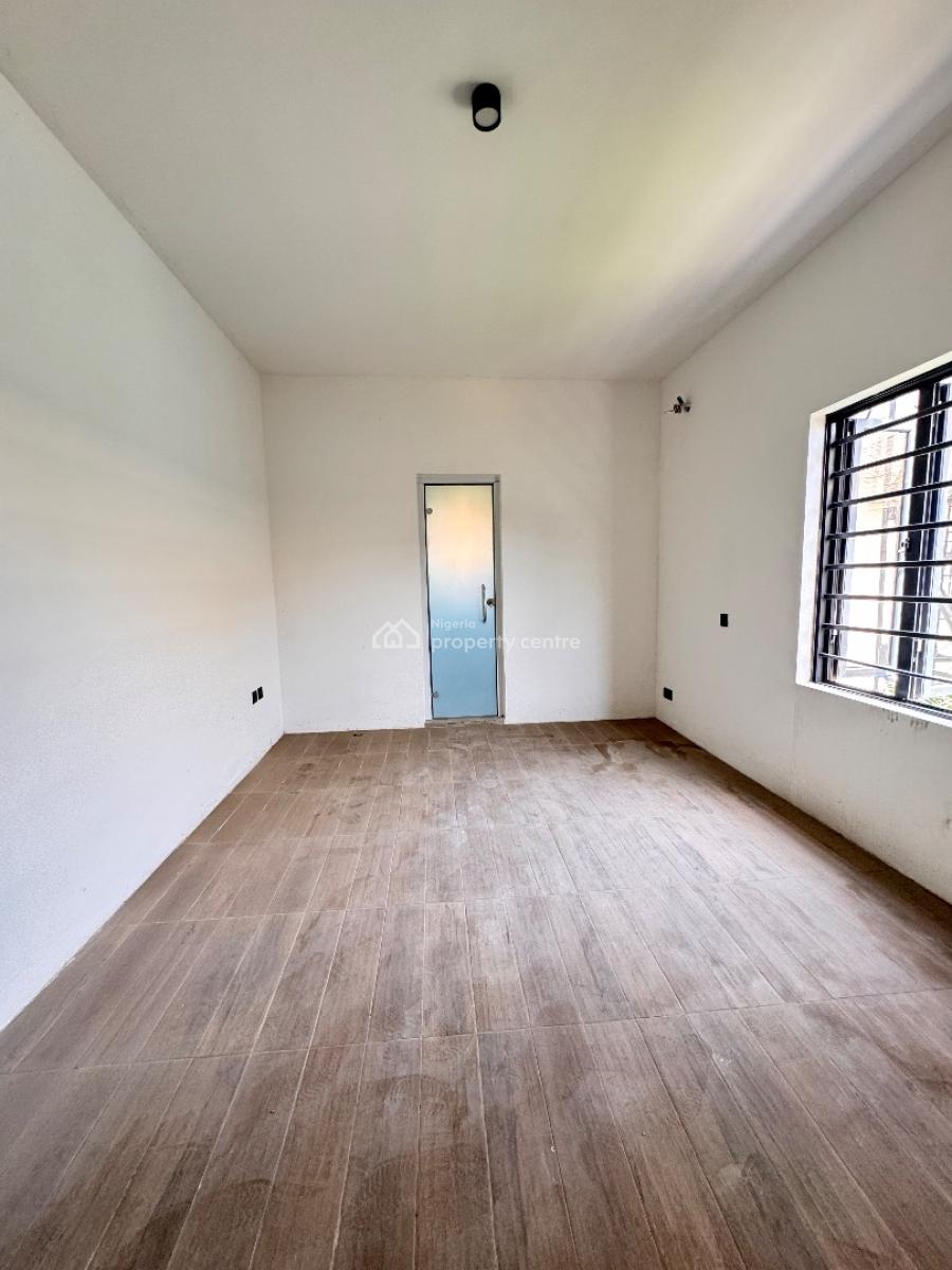 Beautiful 2bedroom Apartment with a Bq, Agungi, Lekki, Lagos, Block of Flats for Sale