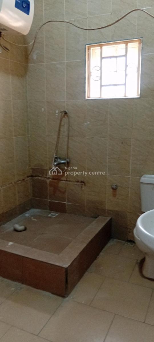 Well Finished, Spacious 3 Bedroom Flat with Guest Toilet, Wuye, Abuja, Flat / Apartment for Rent