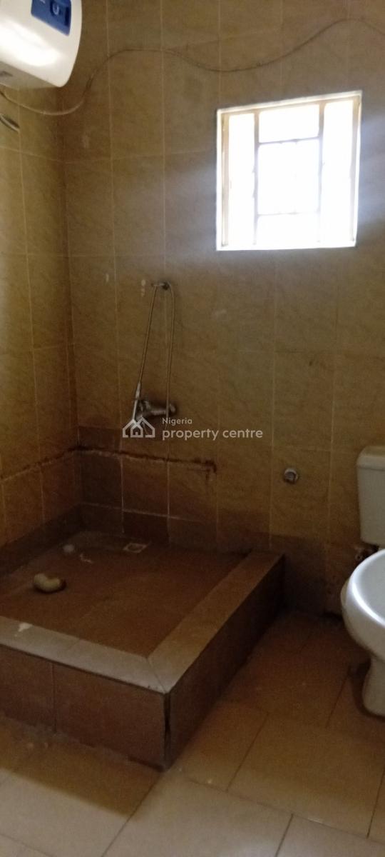 Well Finished, Spacious 3 Bedroom Flat with Guest Toilet, Wuye, Abuja, Flat / Apartment for Rent