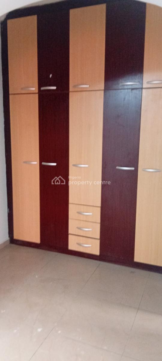 Well Finished, Spacious 3 Bedroom Flat with Guest Toilet, Wuye, Abuja, Flat / Apartment for Rent