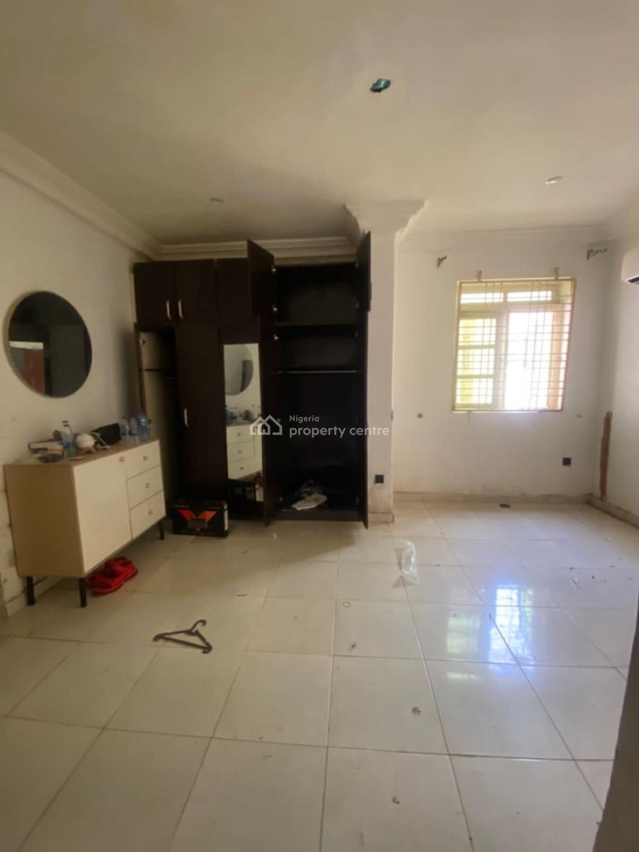 Beautiful 2 Bedrooms Serviced and Spacious Apartment,tarred Road, Katampe Extension, Katampe, Abuja, Flat / Apartment for Rent