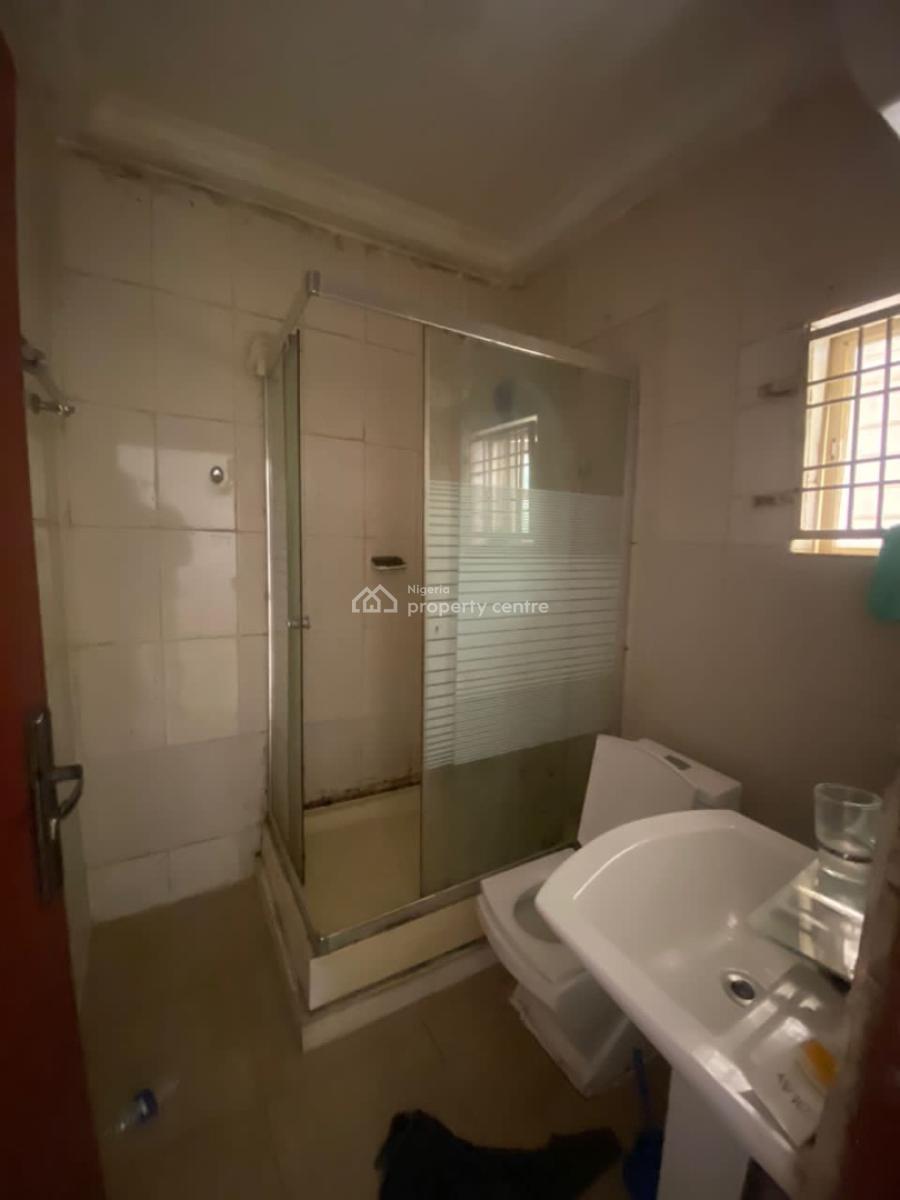 Beautiful 2 Bedrooms Serviced and Spacious Apartment,tarred Road, Katampe Extension, Katampe, Abuja, Flat / Apartment for Rent