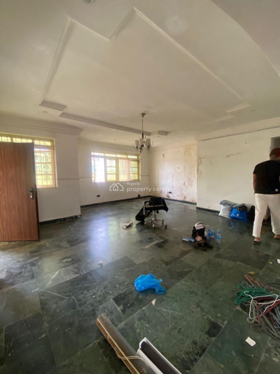 Beautiful 2 Bedrooms Serviced and Spacious Apartment,tarred Road, Katampe Extension, Katampe, Abuja, Flat / Apartment for Rent