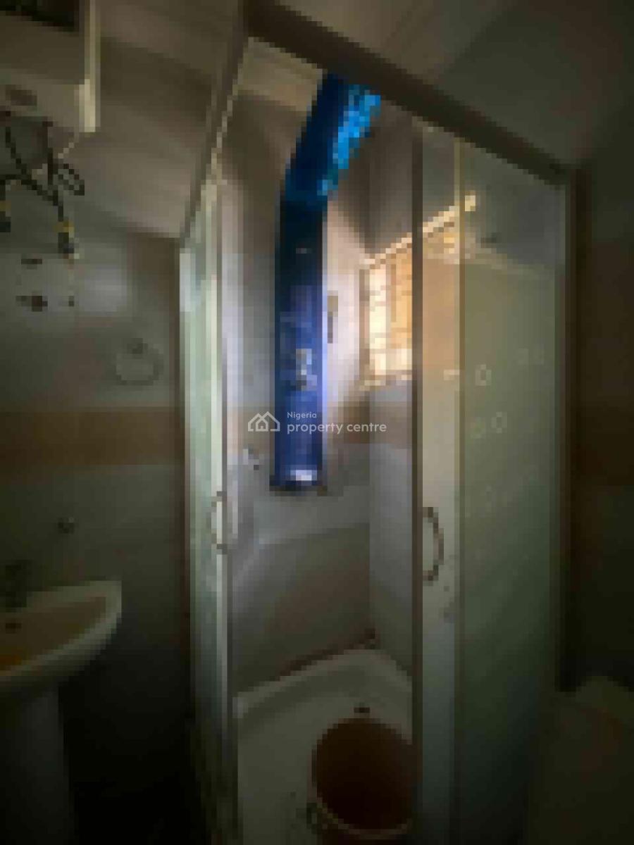 Beautiful 2 Bedrooms Serviced and Spacious Apartment,tarred Road, Katampe Extension, Katampe, Abuja, Flat / Apartment for Rent