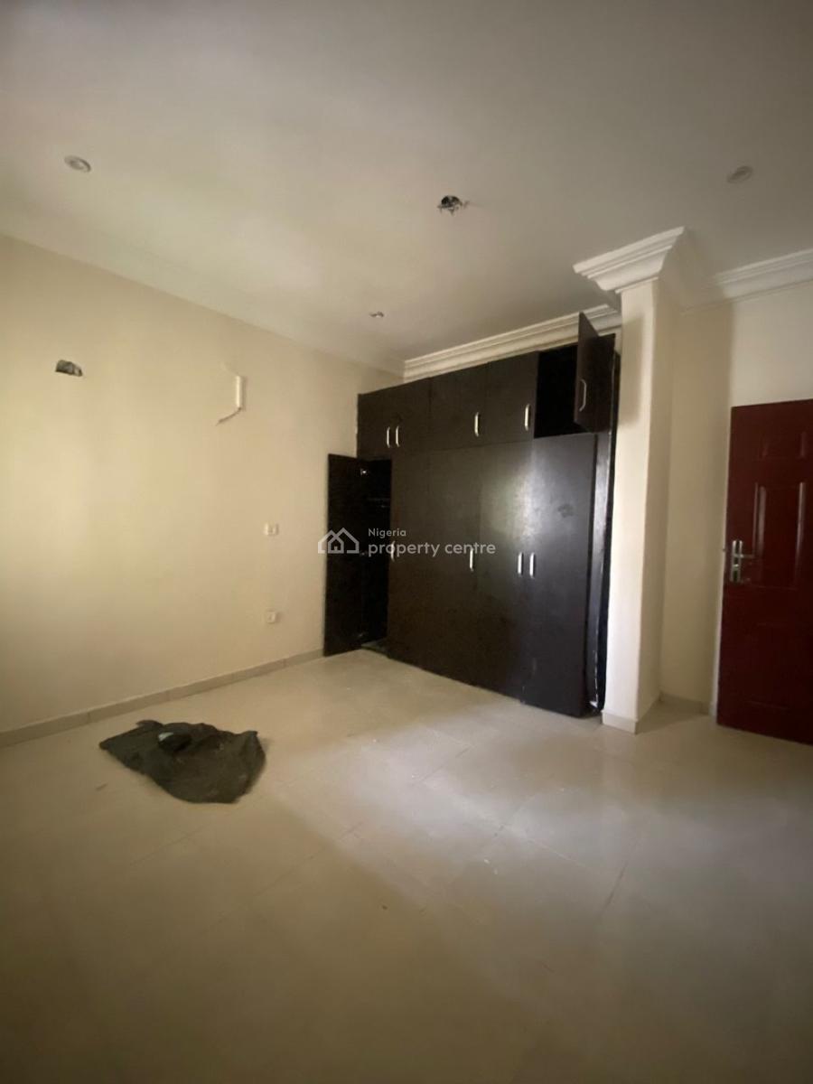 Beautiful 2 Bedrooms Serviced and Spacious Apartment,tarred Road, Katampe Extension, Katampe, Abuja, Flat / Apartment for Rent