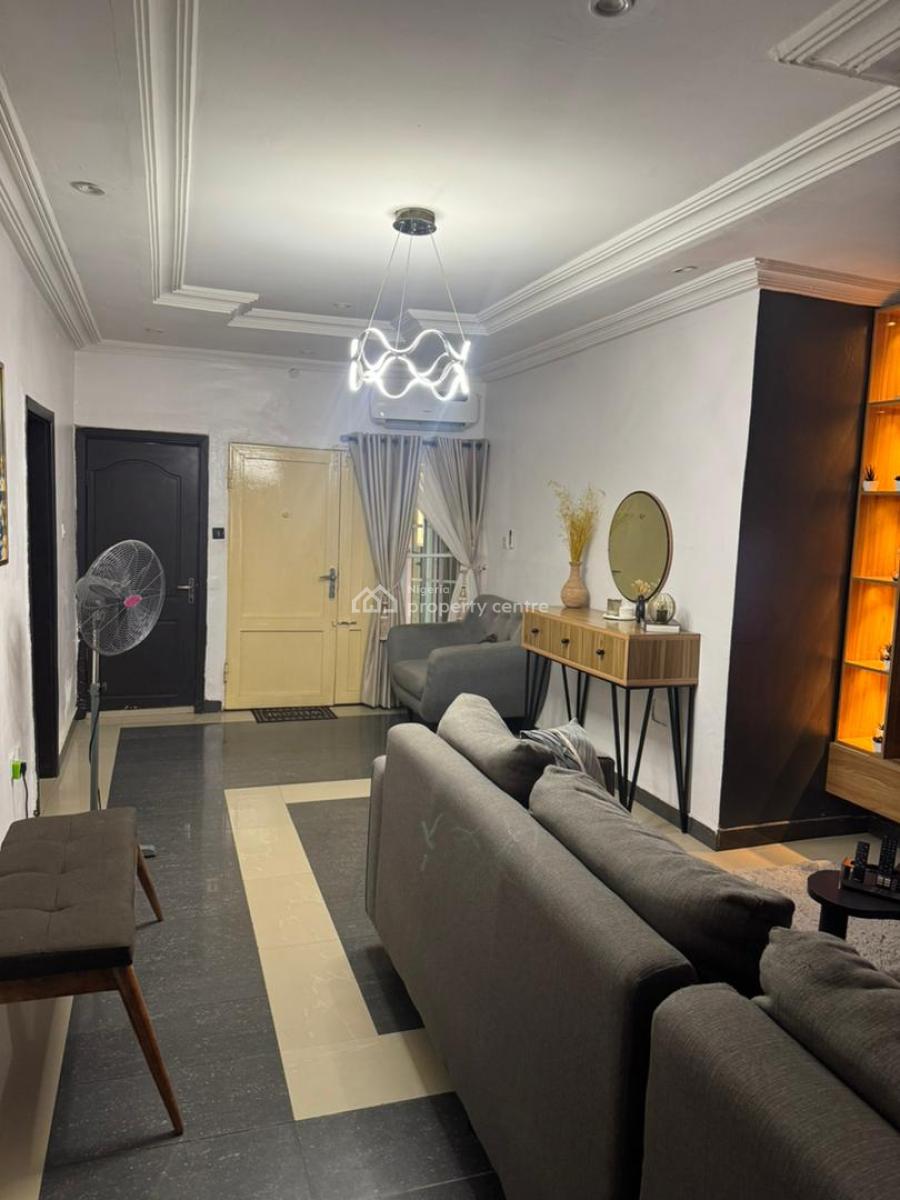 Sharp Lovely 3 Bedrooms Apartment, Eti-osa, Ologolo, Lekki, Lagos, Flat / Apartment for Rent