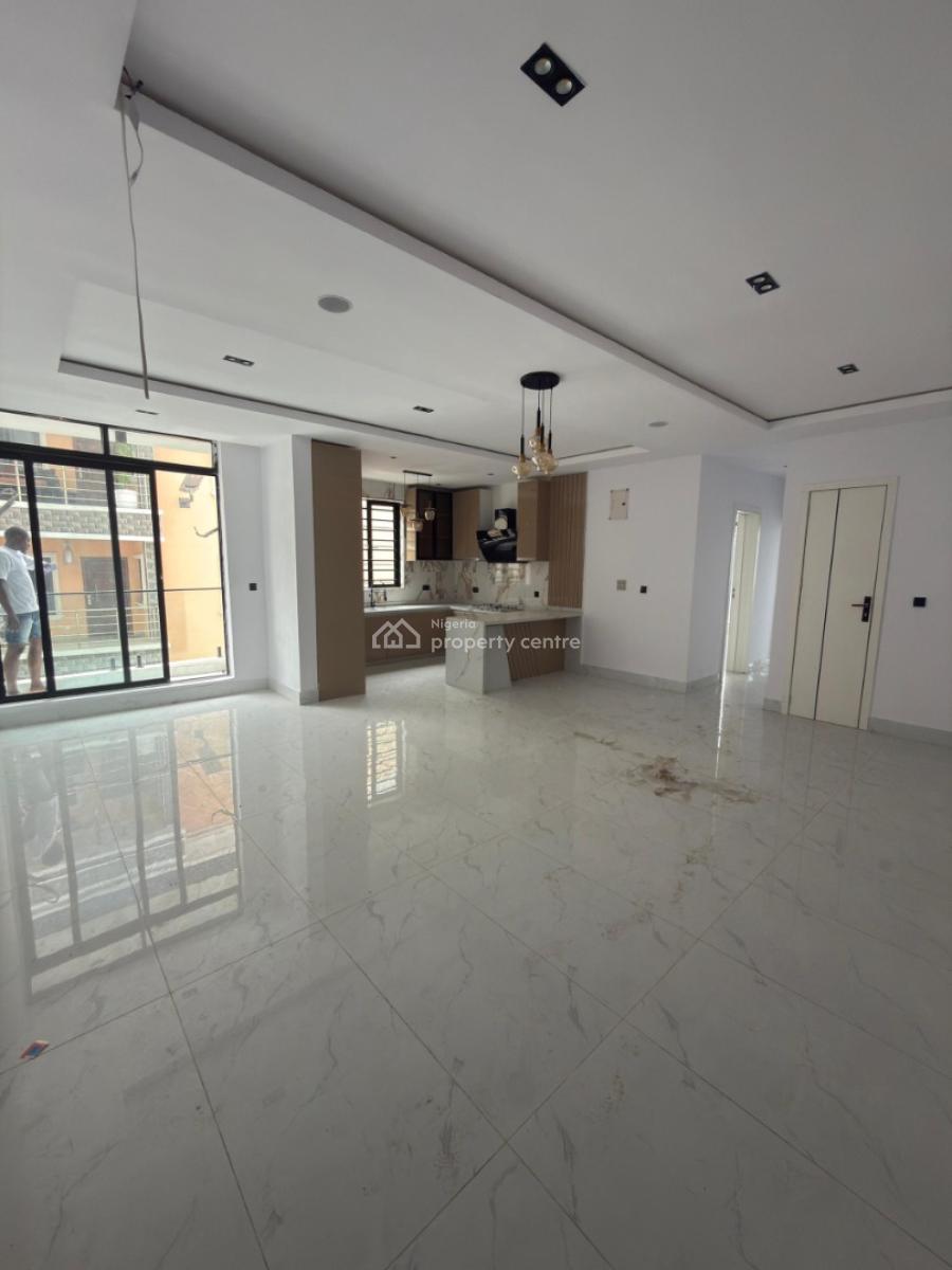 Amazing 2bedroom Apartment with a Bq, Lekki Phase 1, Lekki, Lagos, Flat / Apartment for Sale