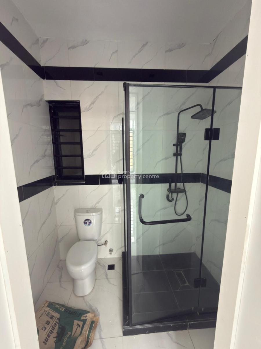 Amazing 2bedroom Apartment with a Bq, Lekki Phase 1, Lekki, Lagos, Flat / Apartment for Sale