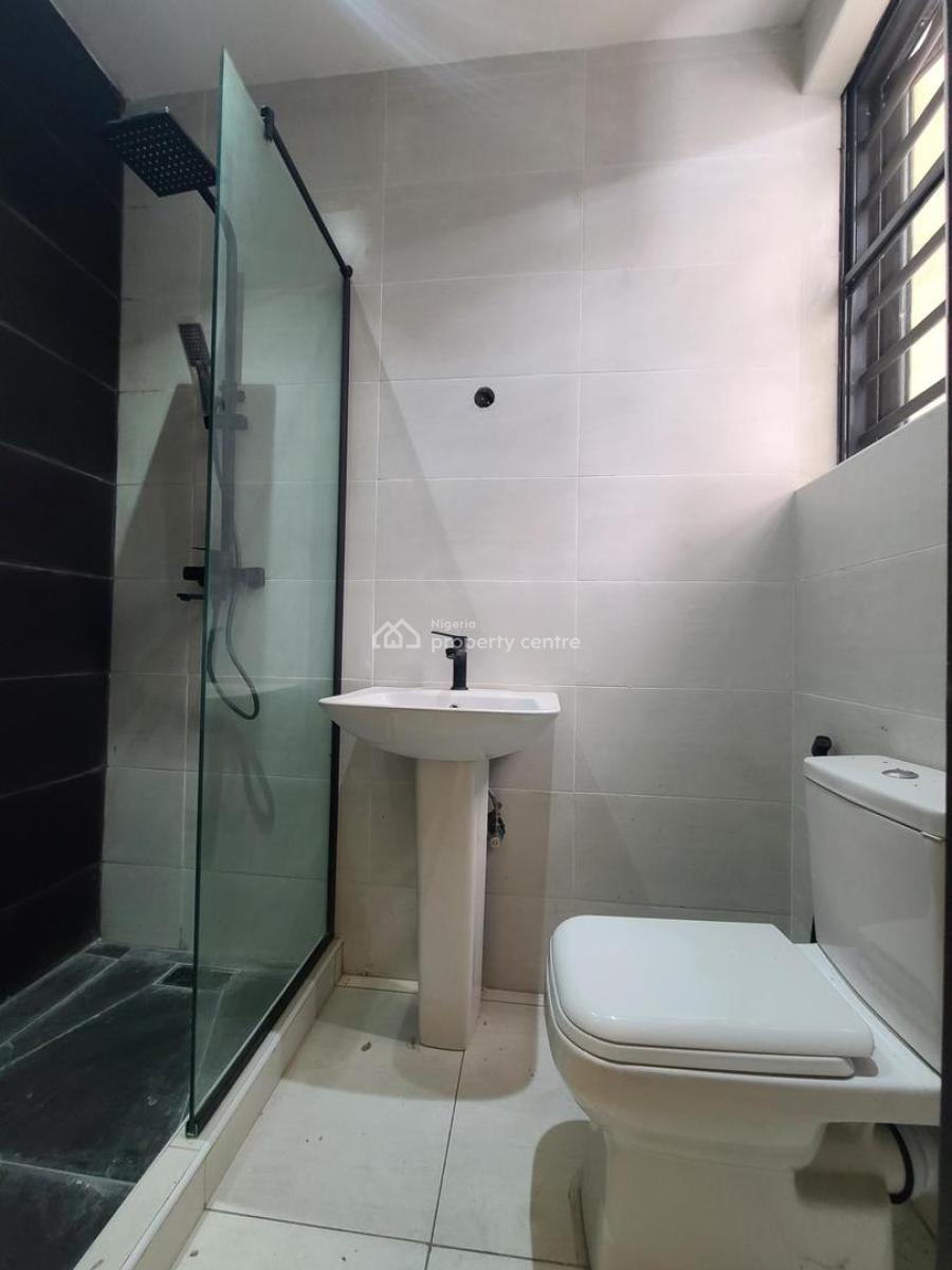 Spacious 2 Bedroom Serviced Apartment Suitable for Investment, Ologoloo, Lekki, Lagos, Block of Flats for Sale
