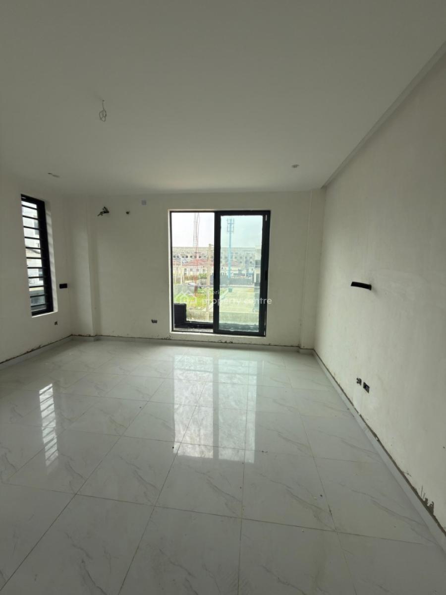 Luxurious 3bedroom Apartment with a Bq and an Elevator, Lekki Phase 1, Lekki, Lagos, Flat / Apartment for Sale