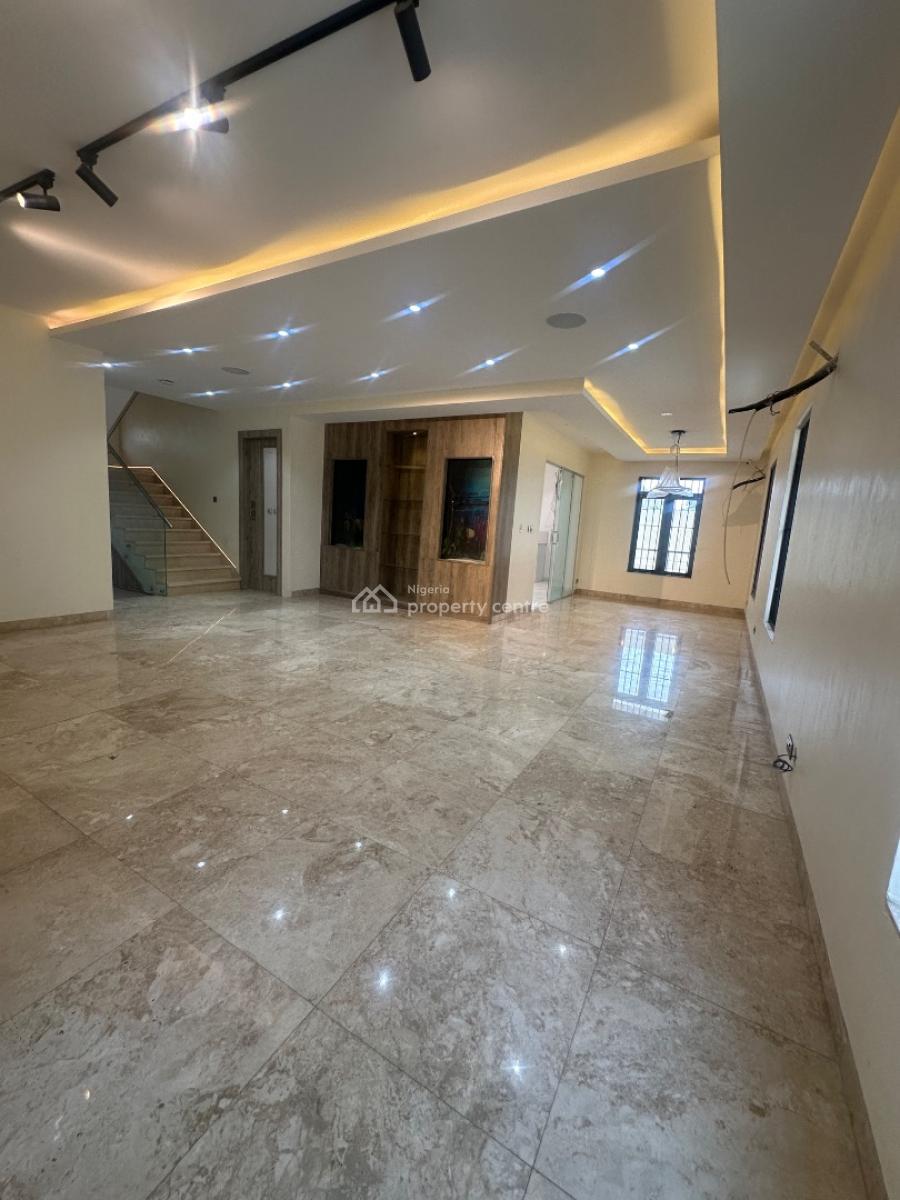 5 Bedroom Detached Duplex & Bq, Guzape District, Abuja, Detached Duplex for Sale