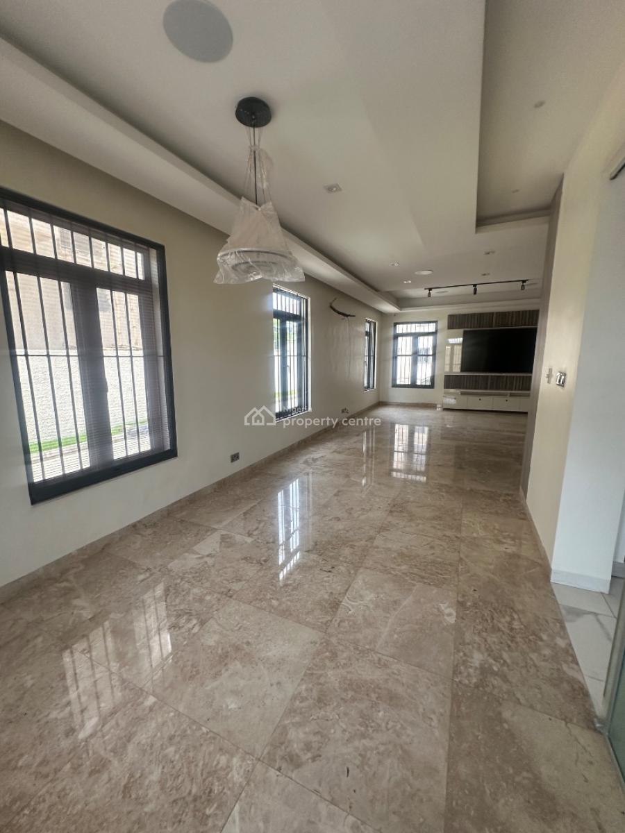 5 Bedroom Detached Duplex & Bq, Guzape District, Abuja, Detached Duplex for Sale