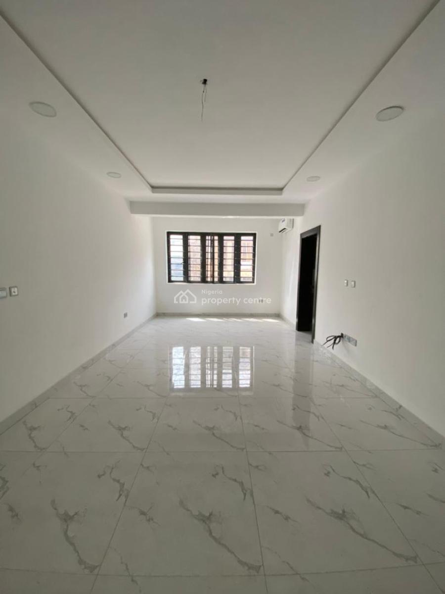Magnificent 2bedroom Apartment with an Elevator, Lekki Phase 1, Lekki, Lagos, Flat / Apartment for Sale