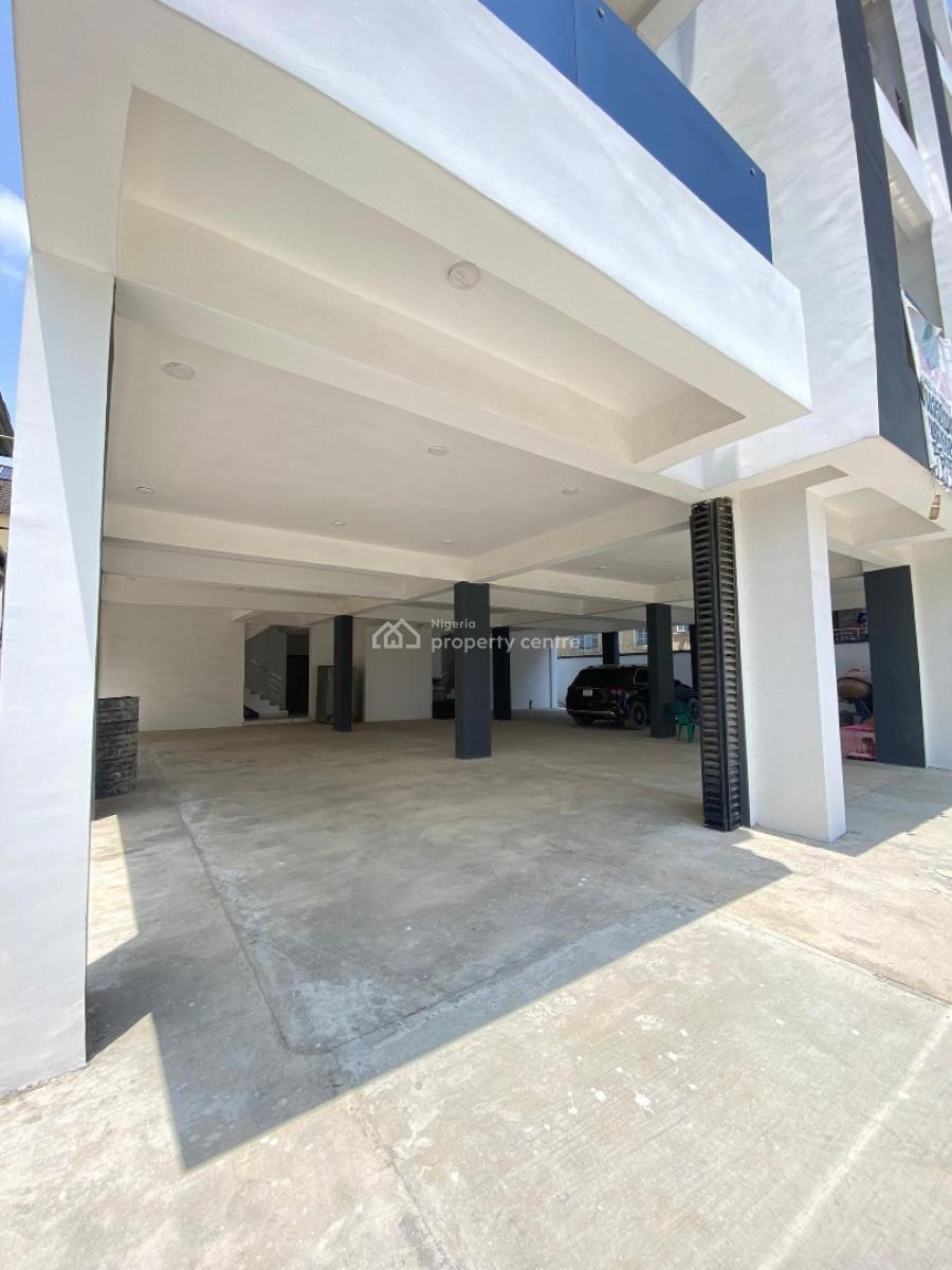 2 Bedroom Apartment with Elevator, Pool, Ologolo, Lekki, Lagos, Flat / Apartment for Sale