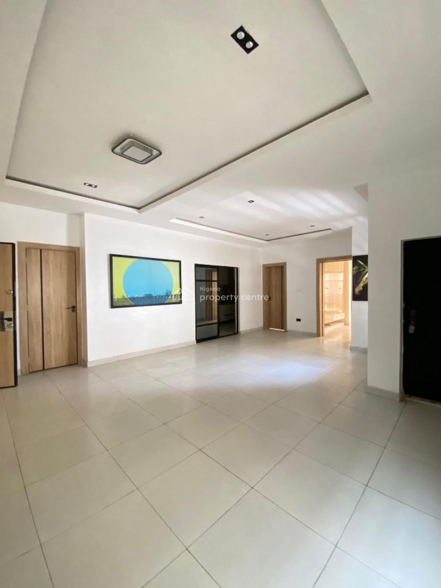 2 Bedroom Apartment with Elevator, Pool, Ologolo, Lekki, Lagos, Flat / Apartment for Sale