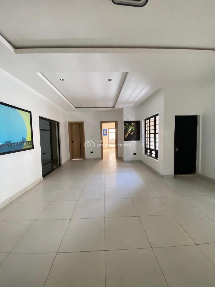 2 Bedroom Apartment with Elevator, Pool, Ologolo, Lekki, Lagos, Flat / Apartment for Sale